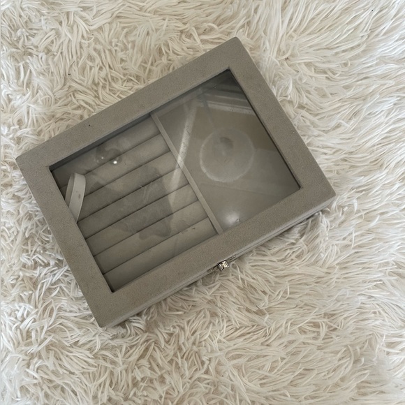 Gray Jewelry Box Organizer - Picture 1 of 12